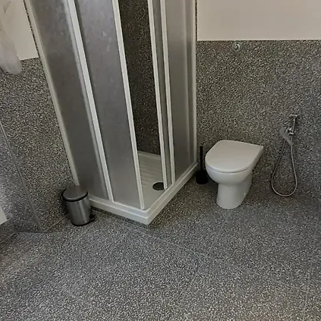 La Casa Gialla Del Ristoro Agricolo * Vecchiano