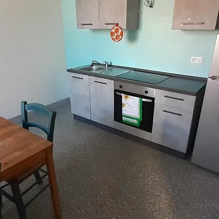 La Casa Gialla Del Ristoro Agricolo Hébergement de vacances *