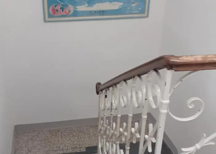 別荘 La Casa Gialla Del Ristoro Agricolo ヴェッキアーノ